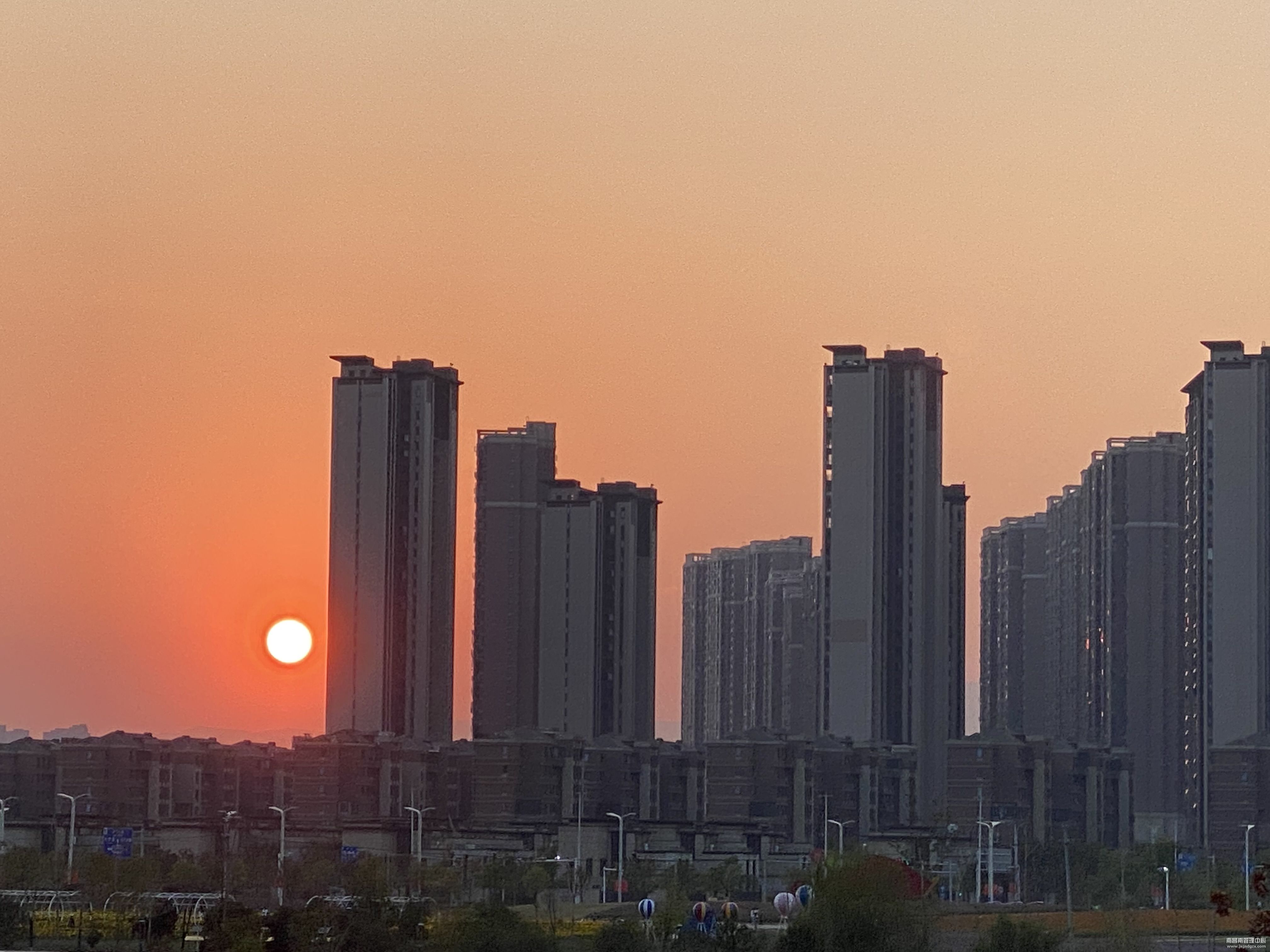 夕陽西下